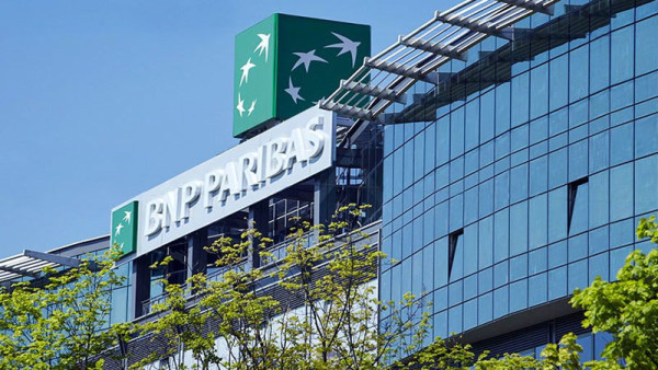 BNP Paribas: Σχέδιο απολύσεων 1.200 εργαζομένων μετά την εξαγορά της Axa IM