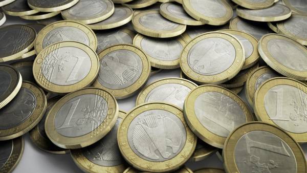 ΔΝΤ: Το ευρώ είναι ελαφρά υποτιμημένο