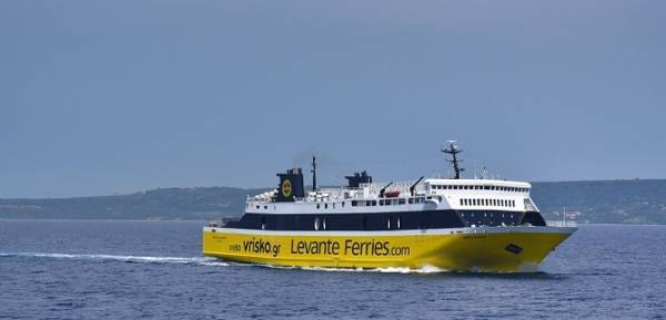 Επιστρέφει Ζάκυνθο το Mare di Levante λόγω βλάβης