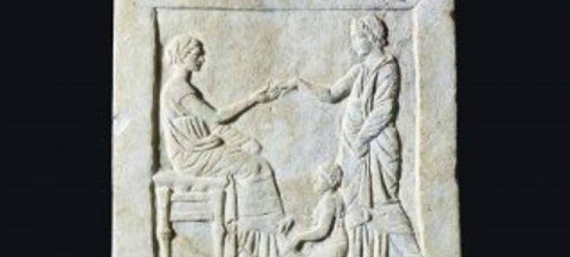 Υπ.Πολιτισμού: «Θα συνεχίσουμε τη διεκδίκηση της επιτύμβιας στήλης»