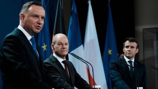 Kραυγαλέα έλλειψη κοινής εξωτερικής πολιτικής και στρατιωτικής ισχύος