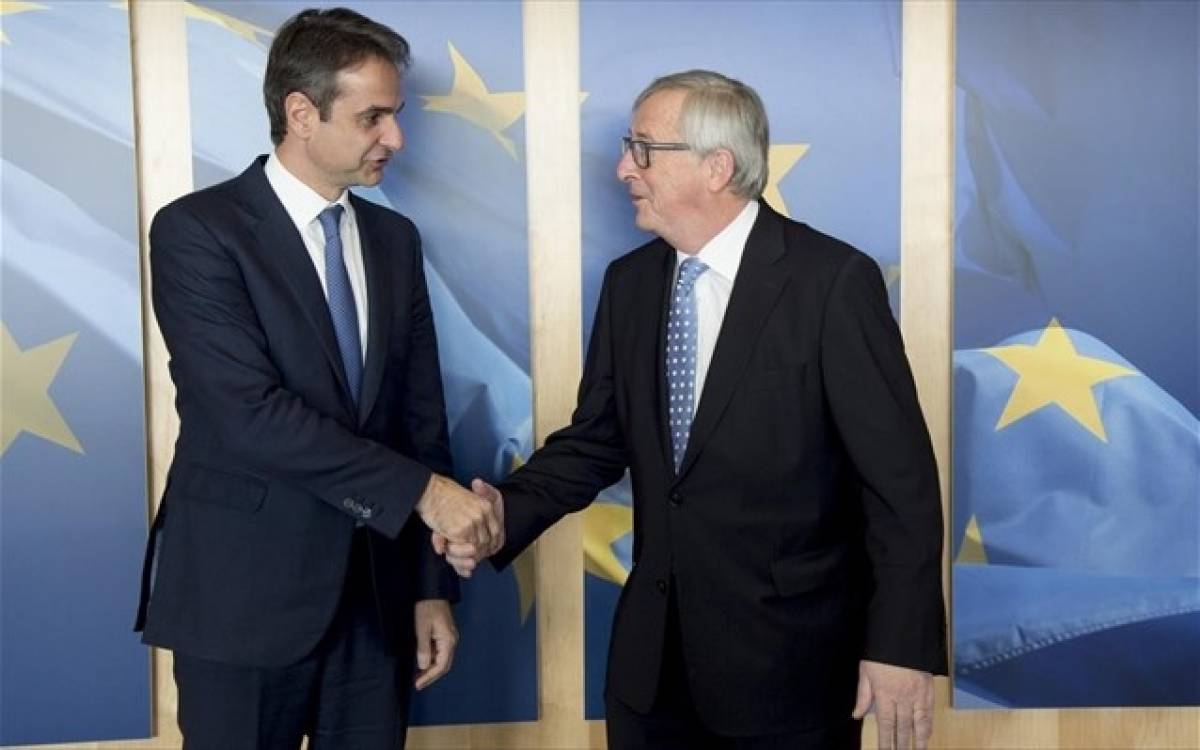 Γιούνκερ σε Μητσοτάκη: Συγχαρητήρια για την καθαρή νίκη