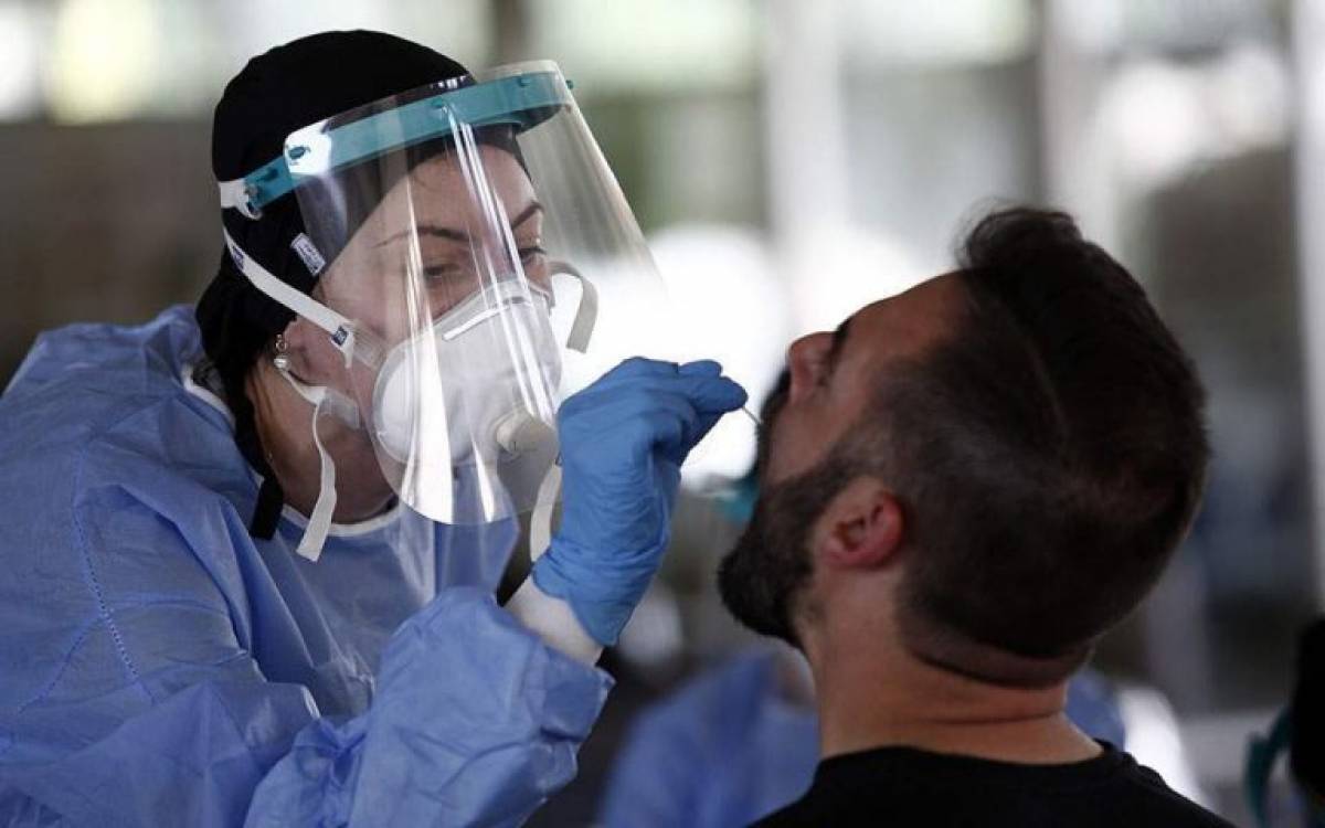 Παναγιωτόπουλος: Δε γίνεται δημόσια υγεία με επιβολή