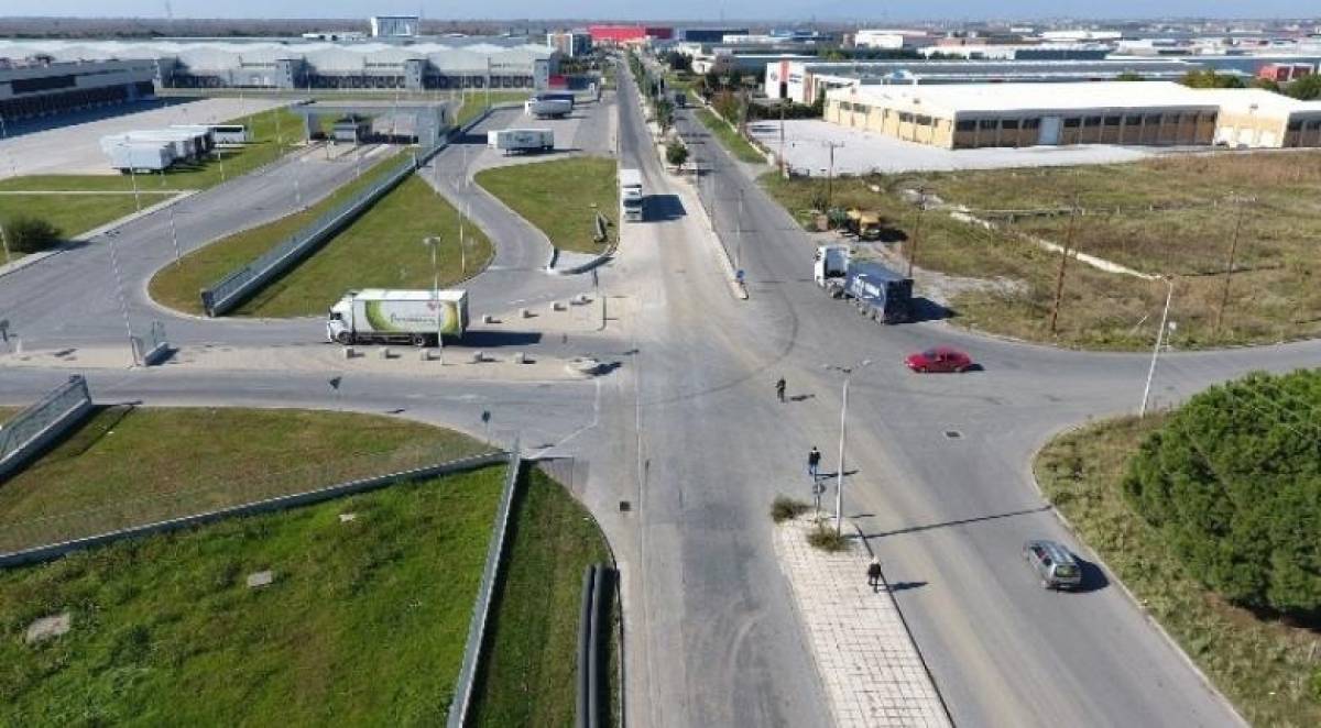 Το ΕΒΕΘ εκπέμπει SOS για τα απορρίματα στη ΒΙΠΕ Σίνδου