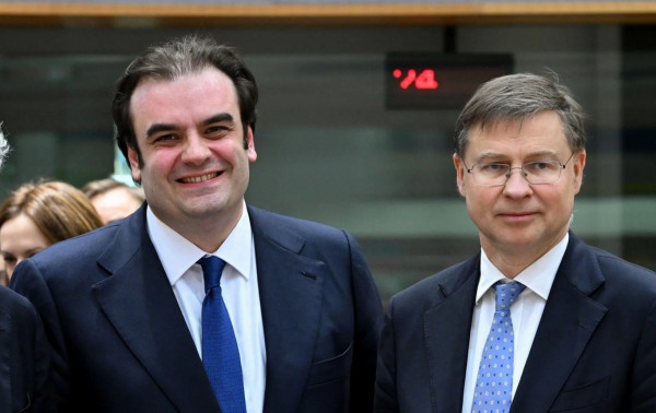 Eurogroup: Θετική η Κομισιόν στα αιτήματα Ελλάδας, Ιταλίας – «Όχι» σε νέες δημοσιονομικές εξαιρέσεις