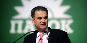 ΠΑΣΟΚ: Αποχωρεί ο Ξυνίδης– Το χαρακτηρίζει «Μικρό κόμμα–μηχανισμό χωρίς σφυγμό»