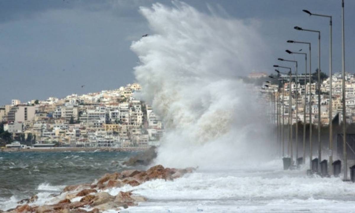 Ηλιοφάνεια με ενισχυμένους βοριάδες στο Αιγαίο