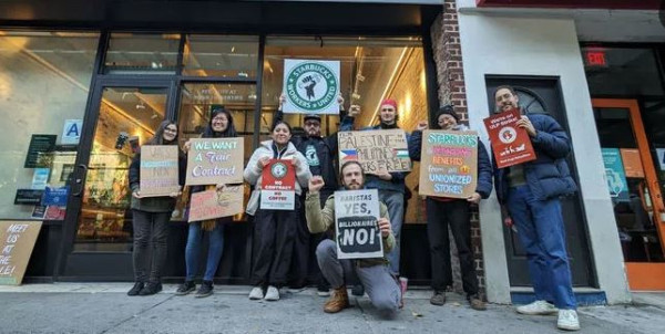 Starbucks-ΗΠΑ: Απεργία ξεκινούν οι εργαζόμενοι εν μέσω εορταστικής περιόδου