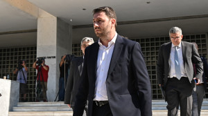 Παρακολουθήσεις: Η πρόταση του ΠΑΣΟΚ-ΚΙΝΑΛ για τη σύσταση εξεταστικής επιτροπής