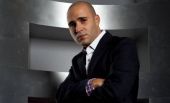 Ο ΣΚΑΪ δείχνει την πόρτα της εξόδου στον Κ.Μπογδάνο