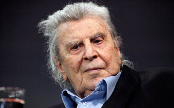 Μ.Θεοδωράκης: O Tσίπρας επιβάλλει το «μαδουρισμό»