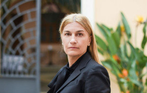 Βολουδάκη: Στο στόχαστρο το πολιτικό της γραφείο με απειλητικά συνθήματα - Δεν θα με φιμώσουν οι βανδαλισμοί
