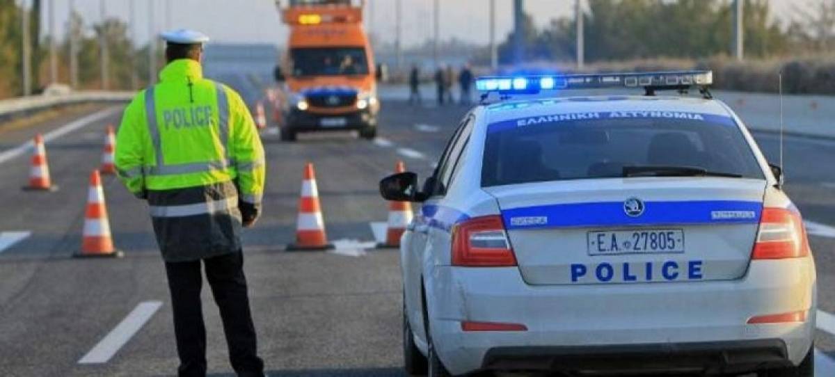 Προβληματική η κυκλοφορία στην Αθηνών-Λαμίας λόγω τροχαίου