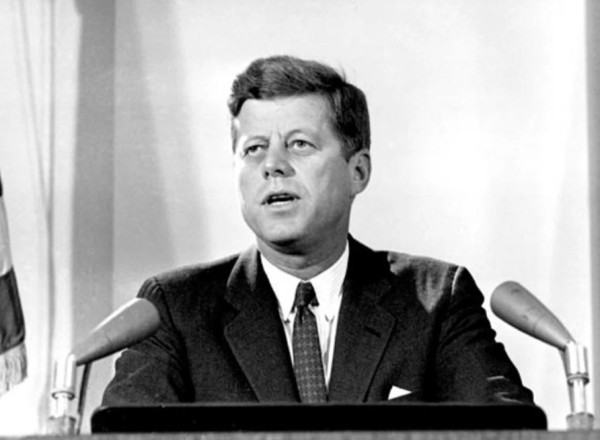 JFK: Δημοσιεύτηκαν απόρρητα έγγραφα για το τέλος του-Οι πρώτες εκτιμήσεις