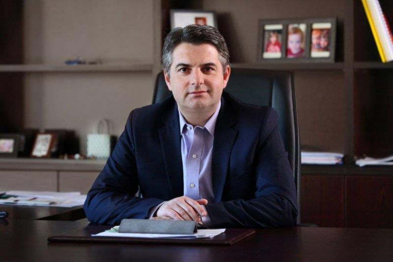Κωνσταντινόπουλος: Πέντε απορίες που δεν έλυσε ο Μητσοτάκης