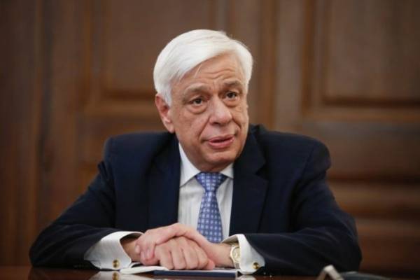 Παυλόπουλος:Η σύγχρονη τεχνολογία μπορεί να οδηγήσει σε αυταρχικά πρότυπα ηγεσίας