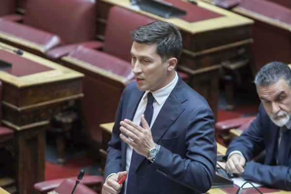Χρηστίδης: Καμία πρόθεση να σπάσει ο φαύλος κύκλος της γραφειοκρατίας για τους άστεγους