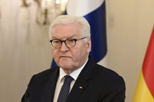 Μετά τα «διπλά πουλόβερ», έρχονται τα «σκληρά χρόνια» του Σταϊνμάιερ