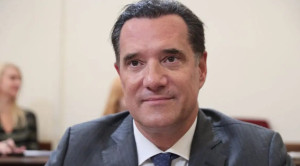 Γεωργιάδης: Ανακοίνωσε αύξηση 30% στην ιατρική αμοιβή