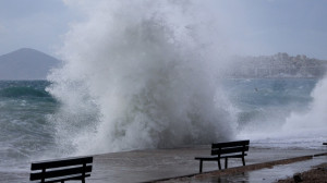 Μήνυμα 112 και στην Αττική, για ακραία καιρικά φαινόμενα