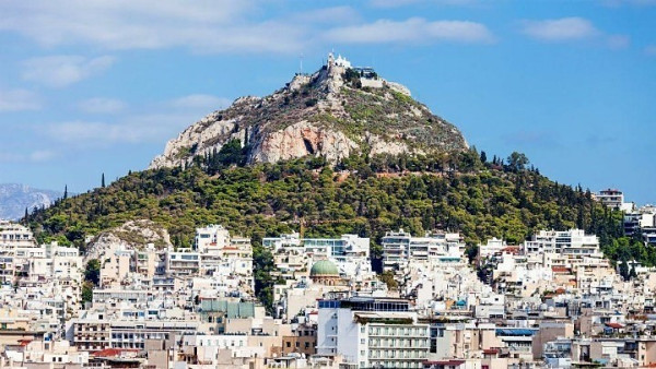 Ανοίγει ξανά ο Λόφος Λυκαβηττού τα μεσάνυχτα - Ο Λόφος Φινόπουλου παραμένει κλειστός