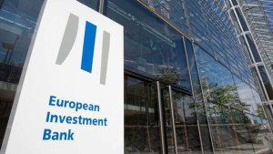 ΕΤΕπ: Μόνο τον Ιανουάριο «έριξε» 1 δισ. στην ελληνική οικονομία