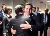 Ολάντ: Συμφωνία με Τουρκία- Βοήθεια στην Ελλάδα