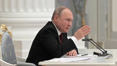Ο Πούτιν ανακοινώνει ανεξαρτητοποίηση Ντονέτσκ και Λουγκάνσκ-Πληροφορίες για εκρήξεις