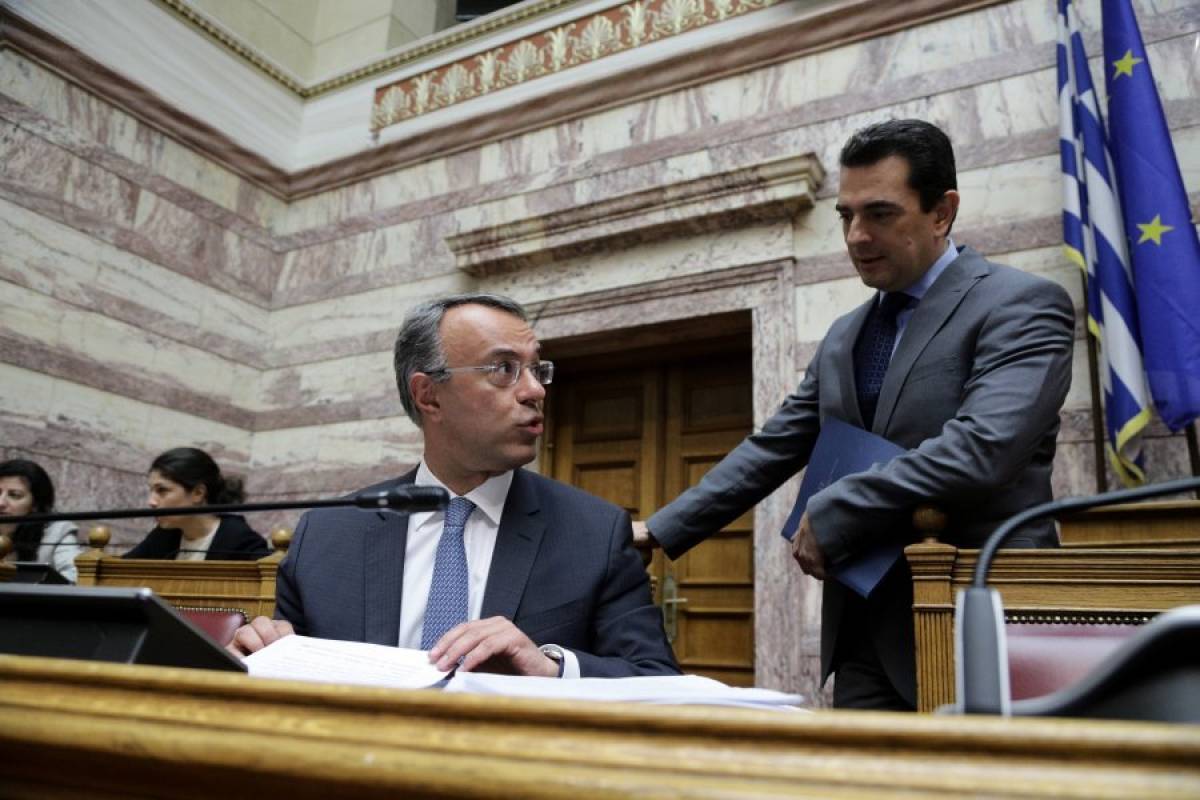 Η ελληνική κυβέρνηση στέλνει SOS στον Ντόνοχιου για τις αυξήσεις