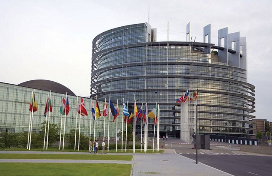 Ευρωκοινοβούλιο: Θέλει με «φίμωτρο» το Facebook για τις ευρωεκλογές!