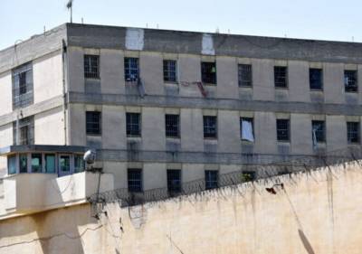 Όπλα και ναρκωτικά εντόπισε η ΕΛ.ΑΣ. στις φυλακές Κορυδαλλού