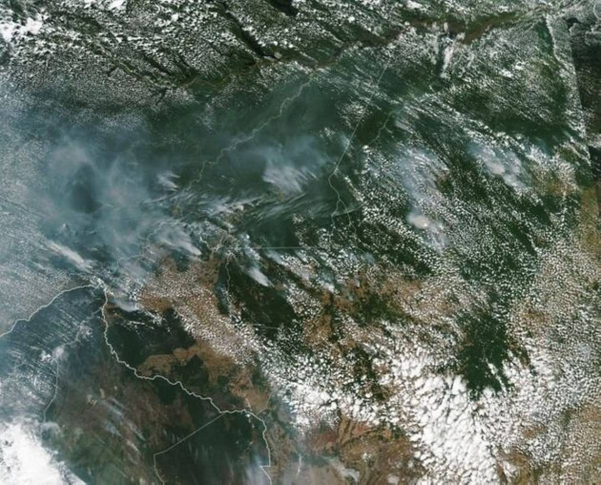 Παγκόσμια ανησυχία και πολιτικές κόντρες για τις φωτιές στον Αμαζόνιο