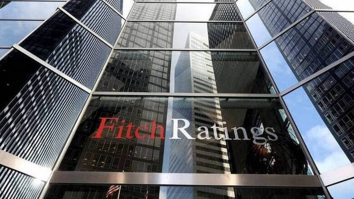 Το απόγευμα η έκθεση αξιολόγησης της Fitch για την Ελλάδα