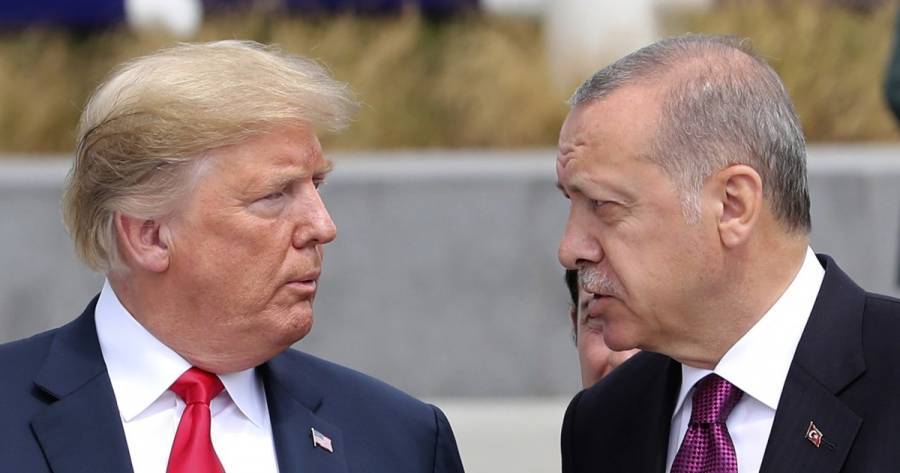 Όταν κρατάς τον πάστορα και απελευθερώνεις τους στρατιωτικούς