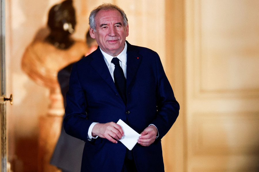 Δίνει μάχη για την ψήφο εμπιστοσύνης ο Μπαϊρού – «Το ζήτημα είναι η τύχη της Γαλλίας»