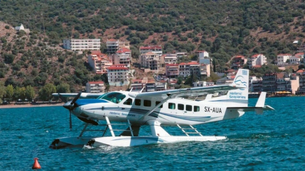 Κοινή παρέμβαση φορέων της Σκύρου: Ζητούν απαντήσεις για την εμπορική λειτουργία των υδροπλάνων