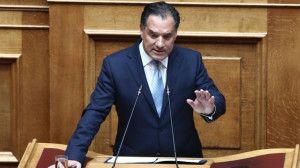 Γεωργιάδης: Το επίδομα μητρότητας θα γίνει ακατάσχετο