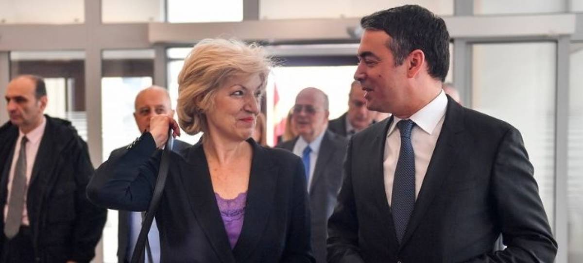 Τη διάνοιξη συνοριακής διόδου υπέγραψαν Αναγνωστοπούλου-Ντιμιτρόφ