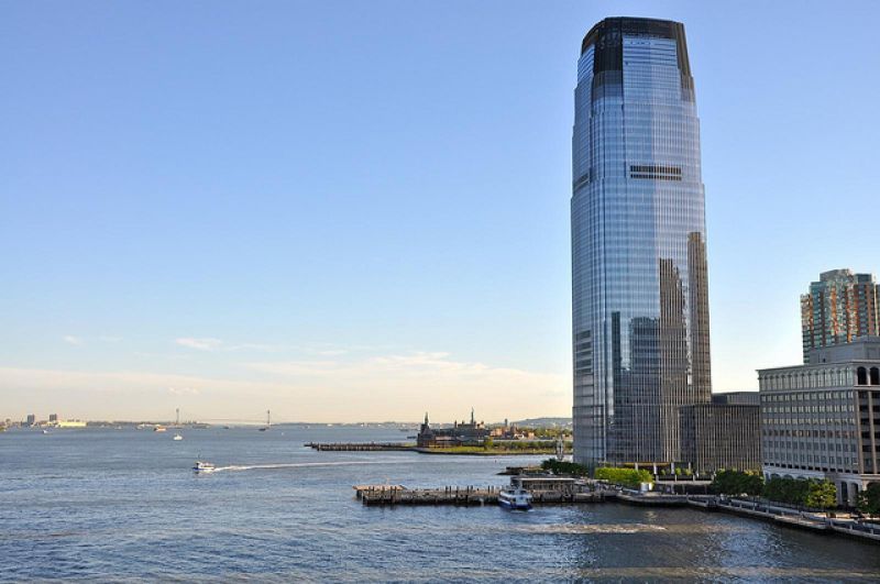 Goldman Sachs: Πάνω από τις προβλέψεις τα κέρδη β΄τριμήνου