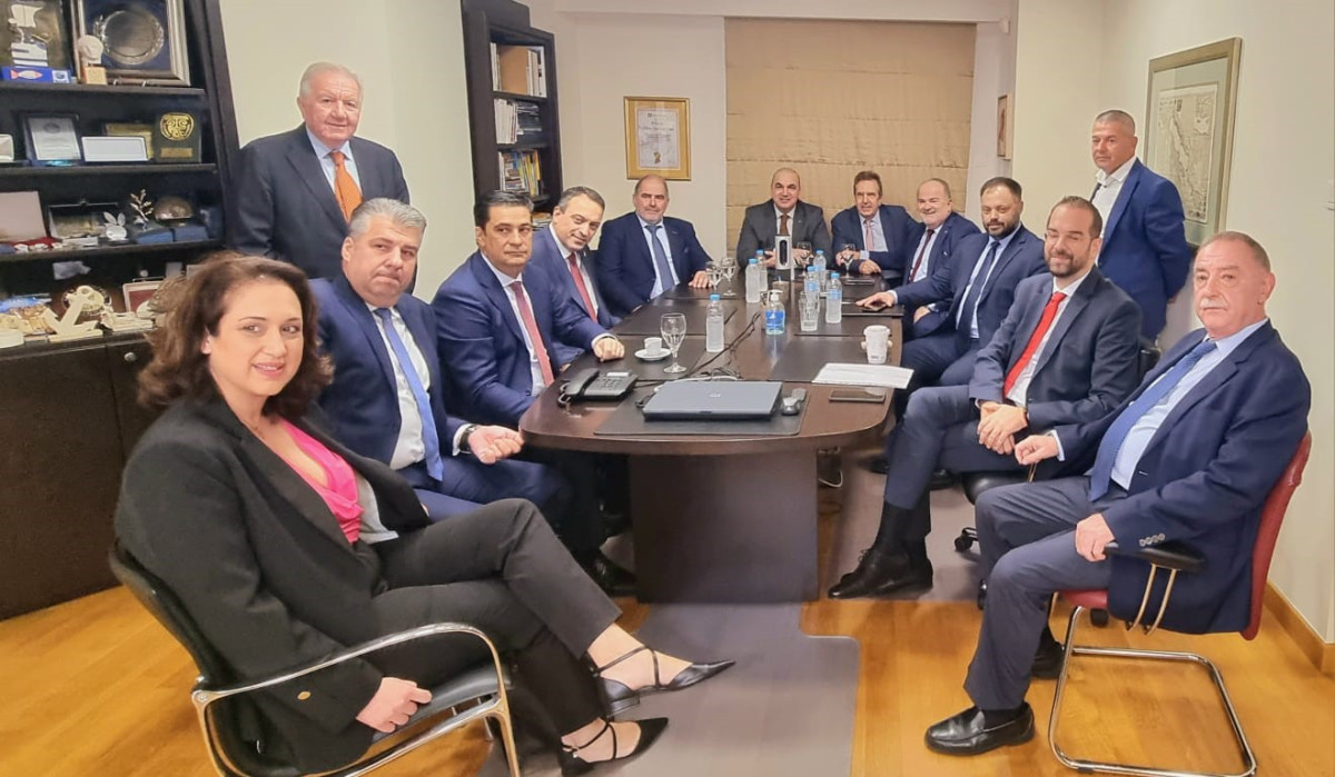 ΚΕΕΕ: Πλήθος κόσμου στην ΓΣ- Μασούτης: Αποθεματικό 6 εκατ. ευρώ