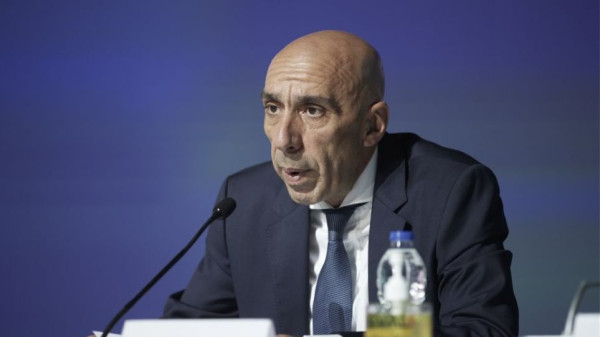 Μπρατάκος-ΕΒΕΑ: Συχνά ο Τραμπ ανακοινώνει πράγματα και μετά…«τα παίρνει πίσω»
