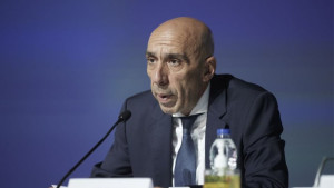 Μπρατάκος-ΕΒΕΑ: Συχνά ο Τραμπ ανακοινώνει πράγματα και μετά…«τα παίρνει πίσω»