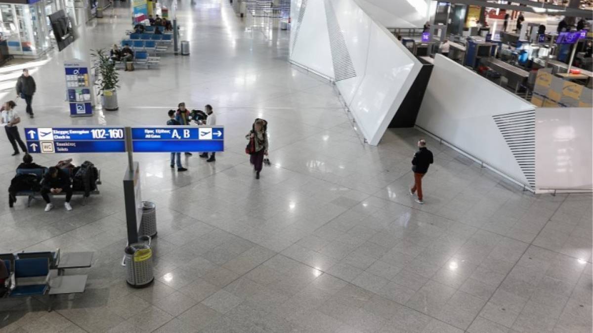 Στην Αθήνα Αφγανός πολίτης με 8 άτομα της οικογένειάς του