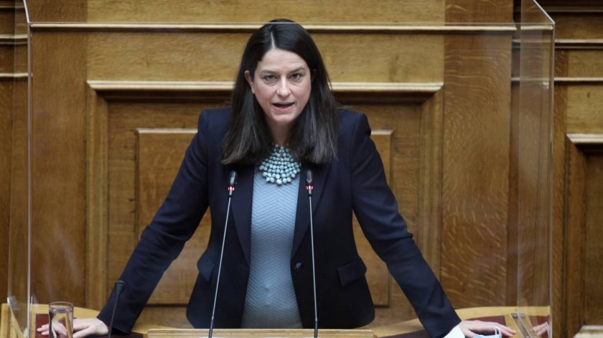 Κεραμέως: Προτεραιότητα να ανοίξουν τα σχολεία 8 Ιανουαρίου