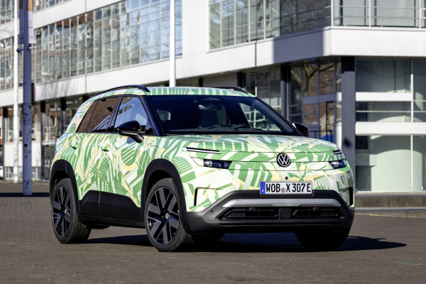 Volkswagen ID. Cross: Το νέο ηλεκτρικό compact SUV κάνει την πρώτη του εμφάνιση στους δρόμους του Άμστερνταμ