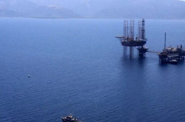 ΥΠΕΝ: Υπουργική Απόφαση για διεθνή διαγωνισμό έρευνας υδρογονανθράκων σε Πελοπόννησο-Κρήτη