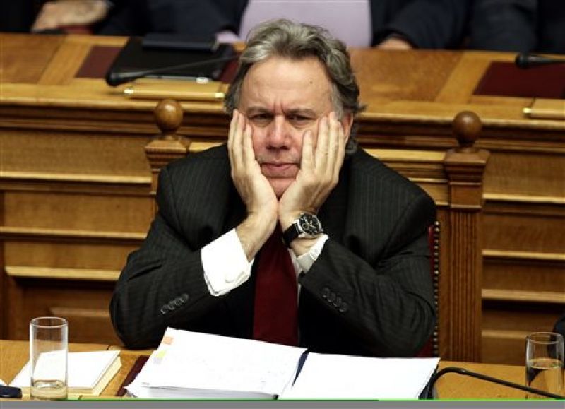 Συντάξεις: «Χτυπούν» όσες είναι κάτω των 1.300 ευρώ-Το τρικ Κατρούγκαλου