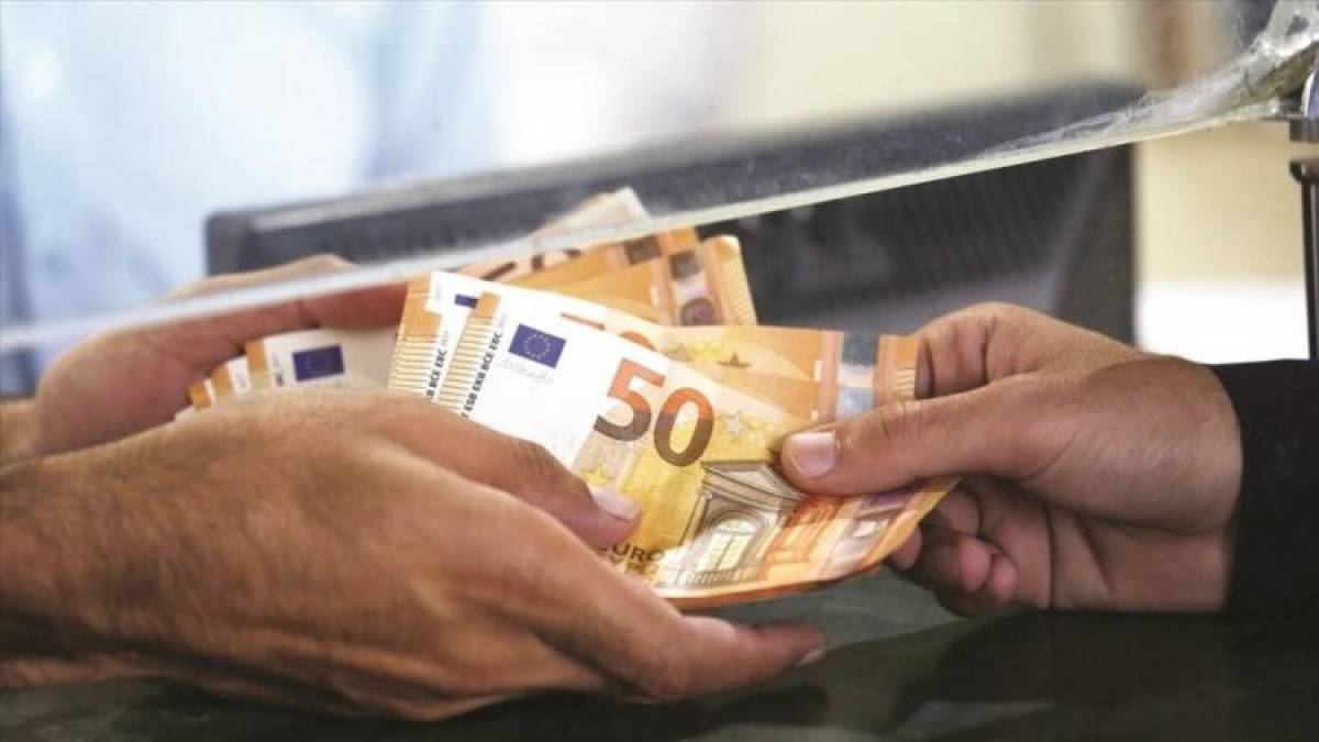 Οι πληρωμές της εβδομάδας: Εφάπαξ, αναδρομικά και επιδόματα