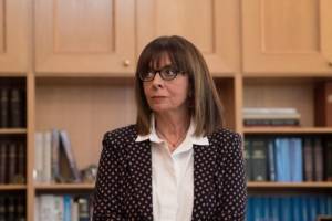 ΠτΔ για Ημέρα της Μητέρας: Τιμάμε την ανιδιοτελή προσφορά τους