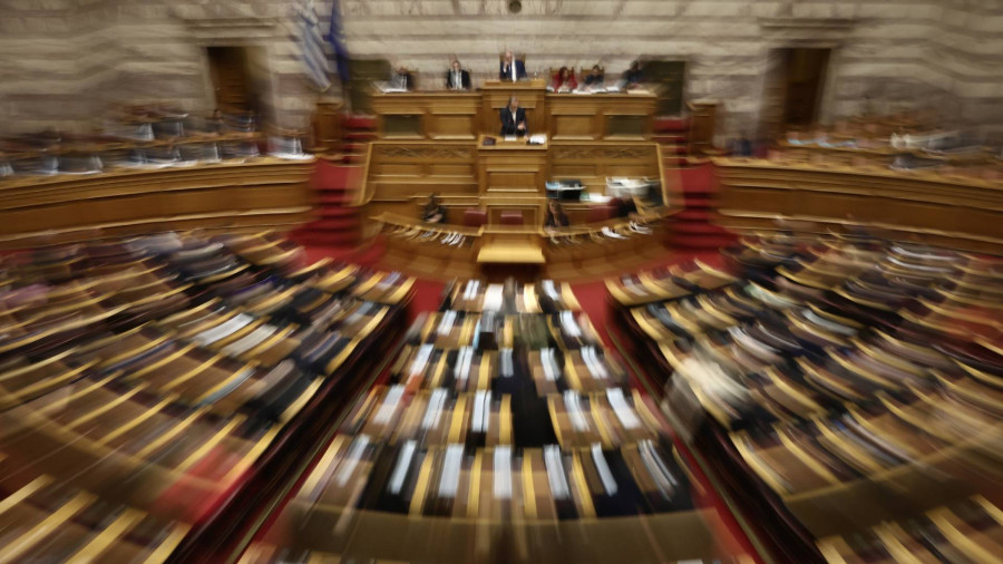 Θύελλα αντιδράσεων με αφορμή την επιστολή Τριαντόπουλου- Πόλεμος ανακοινώσεων
